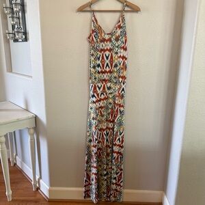 Veronica M Sleeveless V-Neck Boho Maxi Dress in Multi-Color